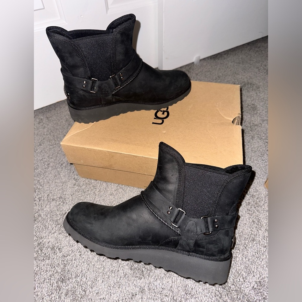 Black Ugg Boots
